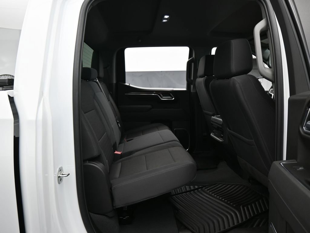 Used 2025 Chevrolet Silverado 1500 RST image 34