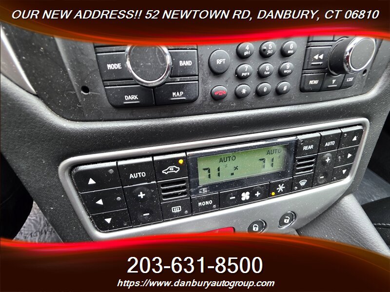Used 2011 Maserati GranTurismo Convertible RWD image 16