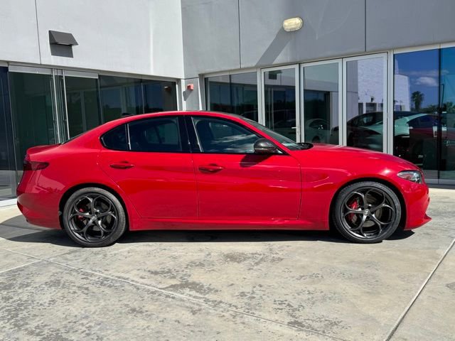 Used 2021 Alfa Romeo Giulia Ti Sport image 8