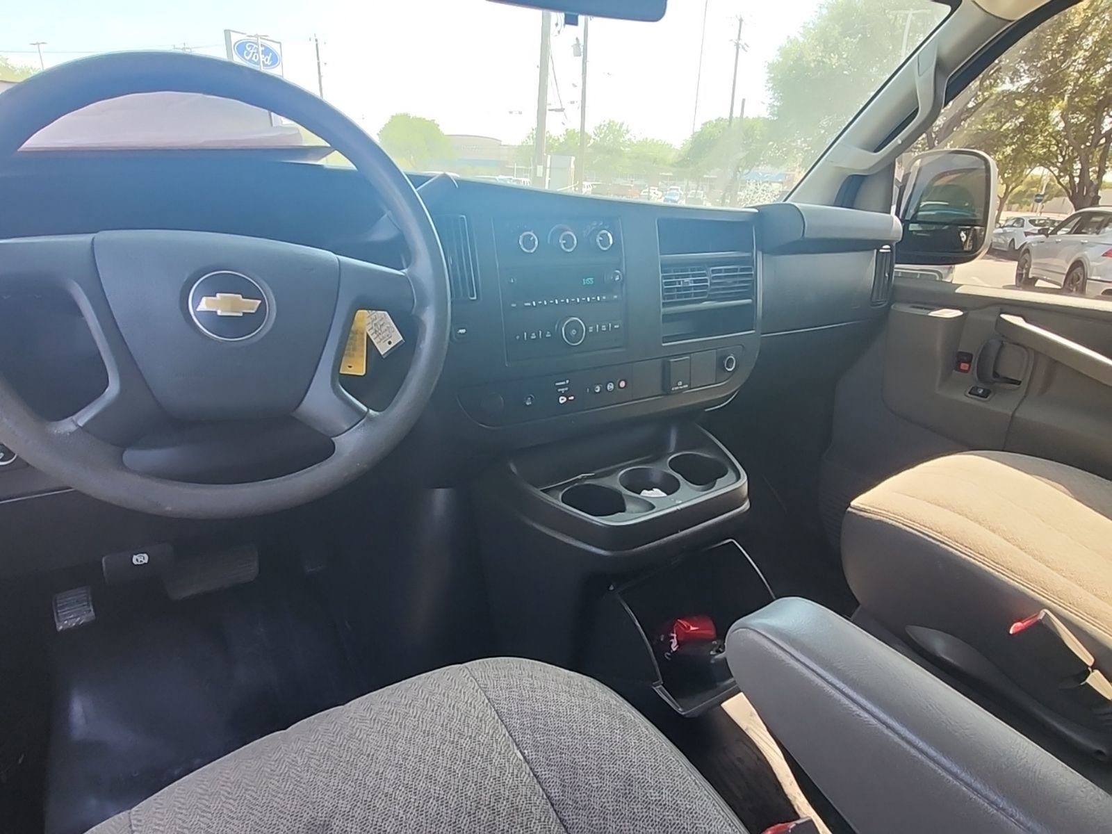 Used 2021 Chevrolet Express 2500 image 5