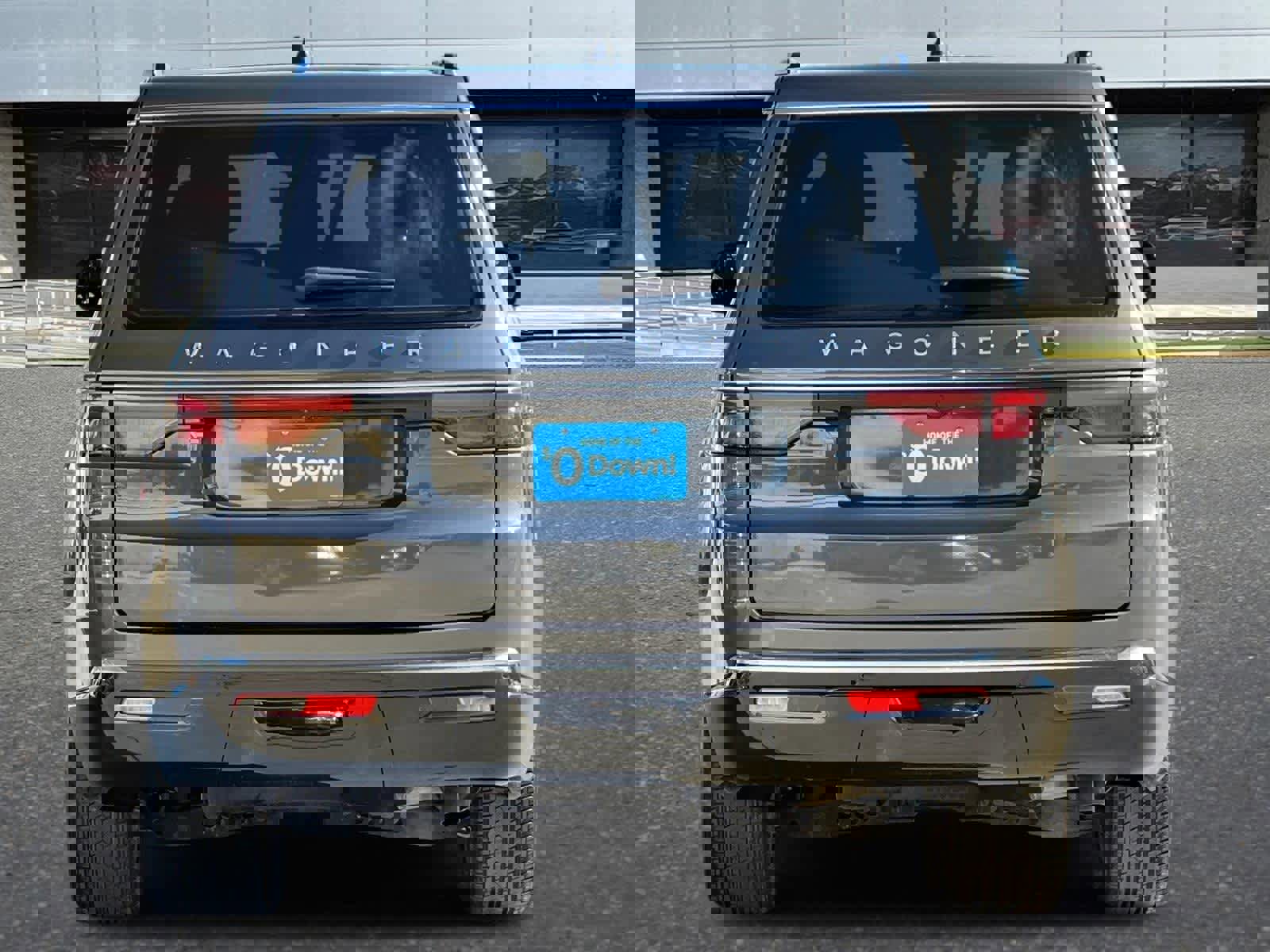 Used 2024 Jeep Wagoneer Series II w/ Flexible Seating Group image 8