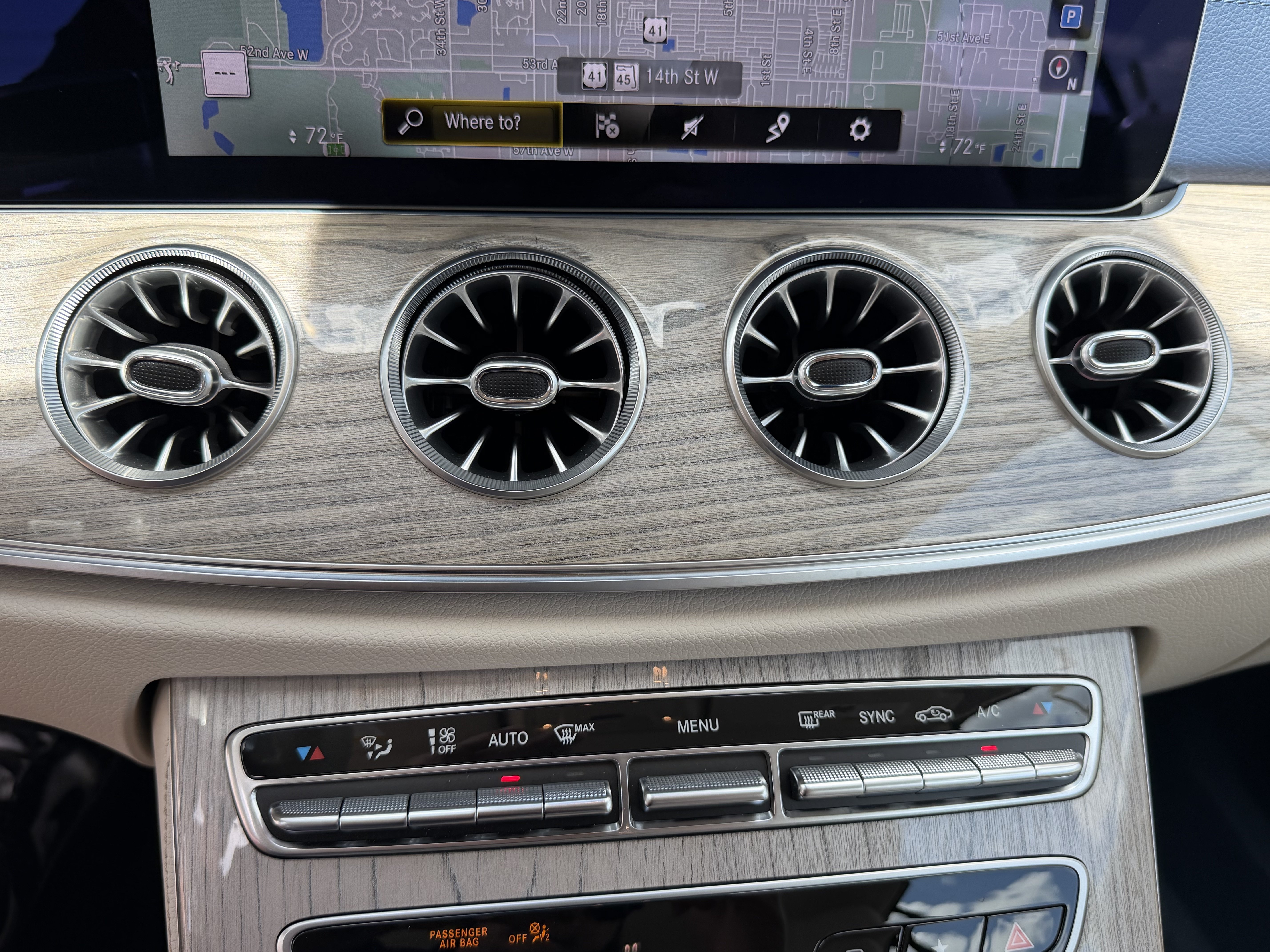 Used 2023 Mercedes-Benz E 450 Cabriolet image 25