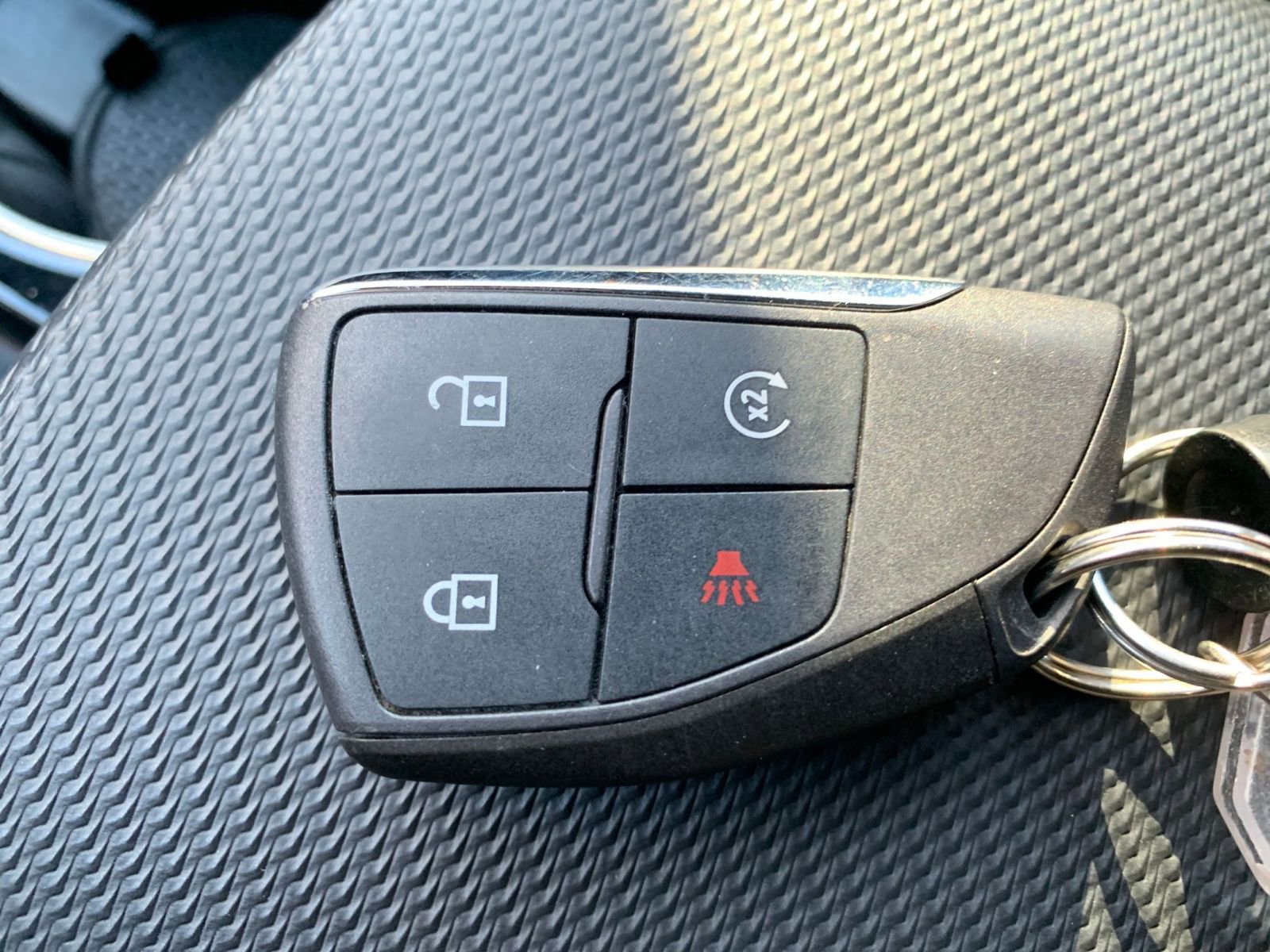 Used 2025 Chevrolet Equinox LT image 22