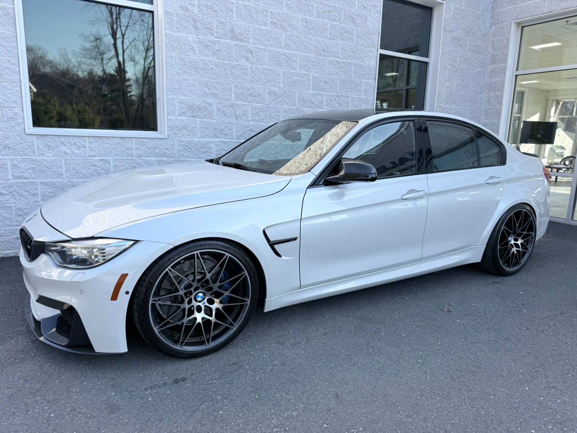 Used 2016 BMW M3 image 1