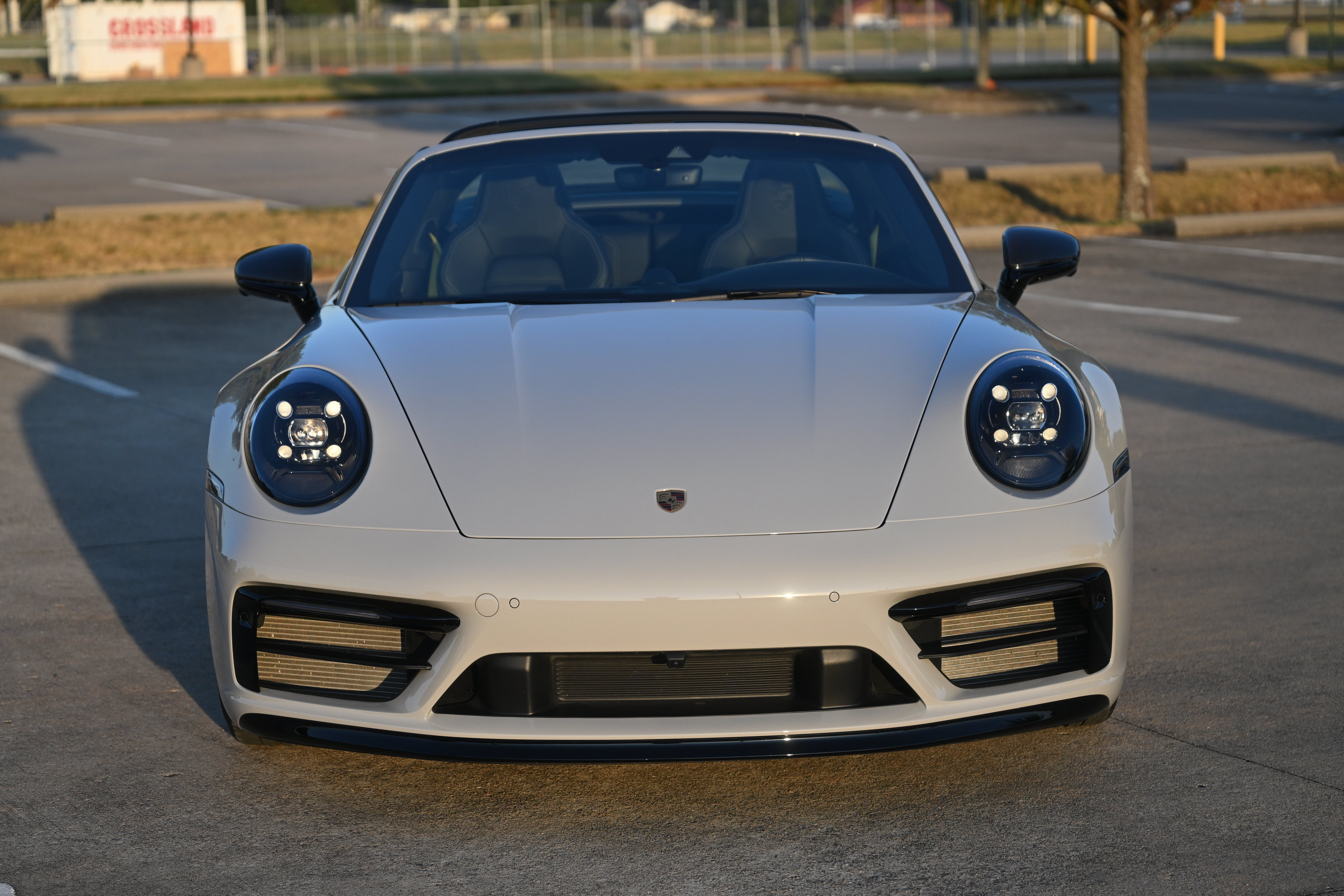 Used 2022 Porsche 911 AWD/4WD image 2
