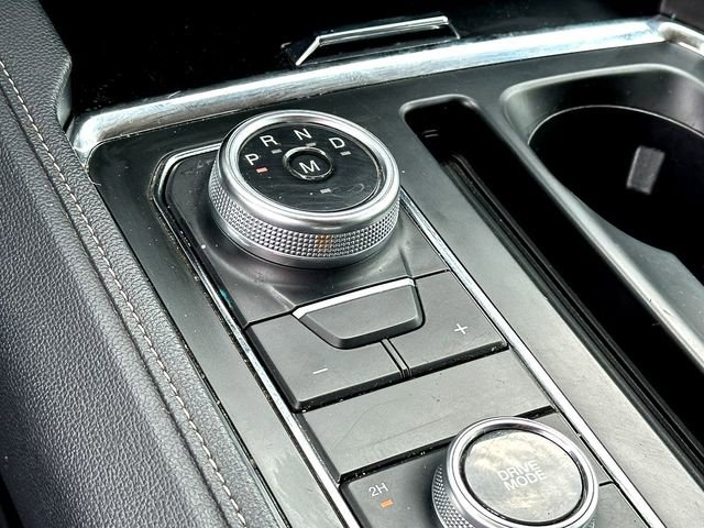 Used 2024 Ford Expedition XLT image 17