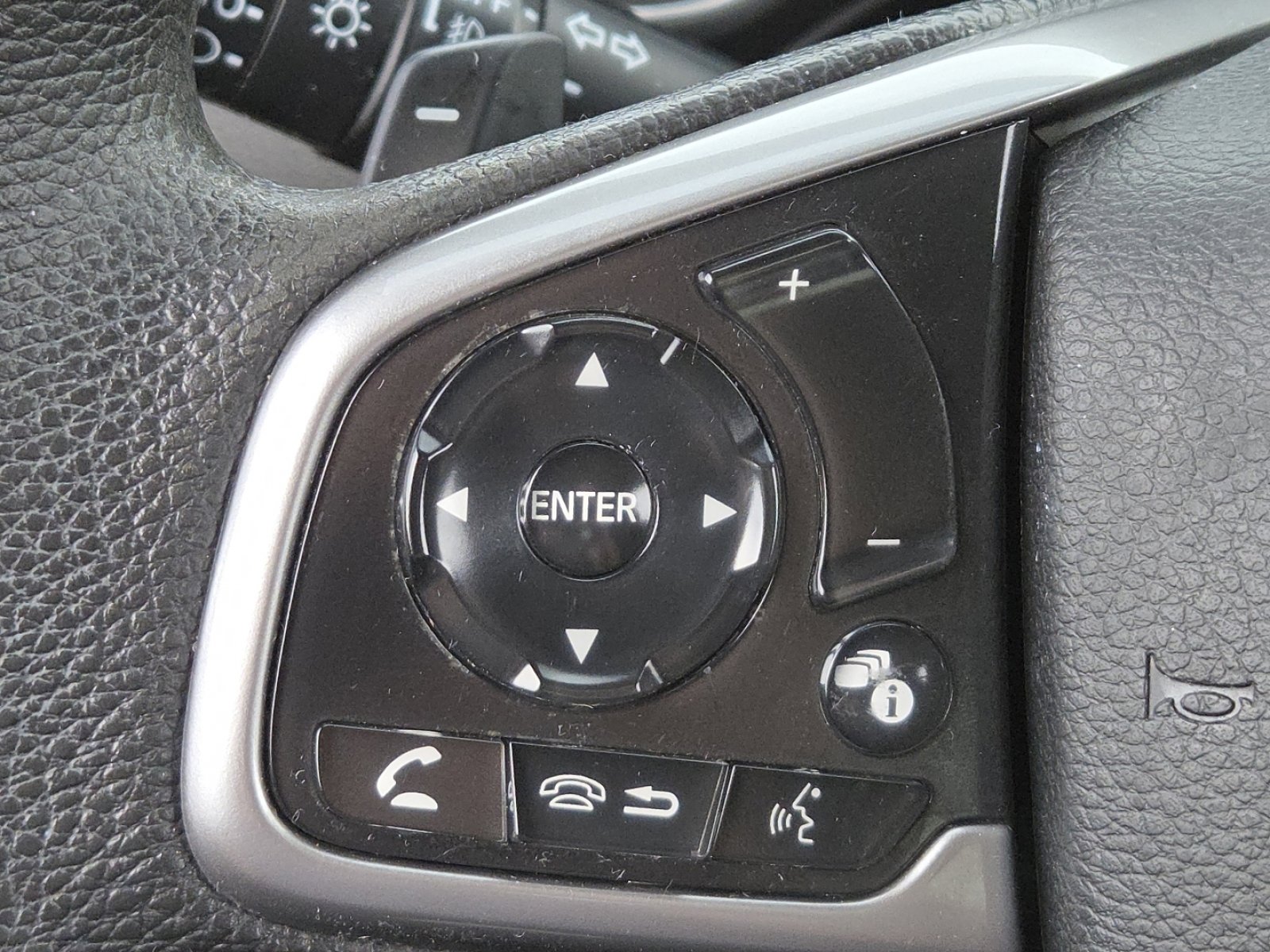 Used 2020 Honda CR-V EX image 34