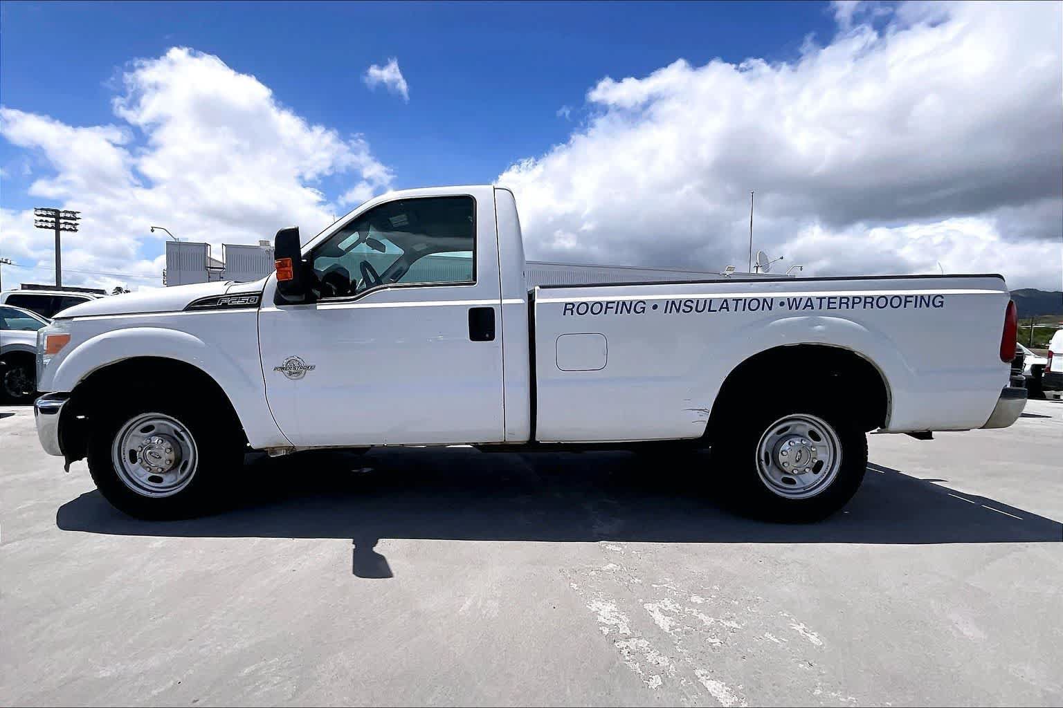 Used 2015 Ford F250 XL w/ Power Equipment Group RWD image 3