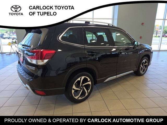 Used 2022 Subaru Forester Touring AWD/4WD image 11