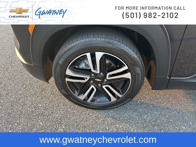 Used 2024 Chevrolet TrailBlazer LT w/ Driver Confidence Package image 9