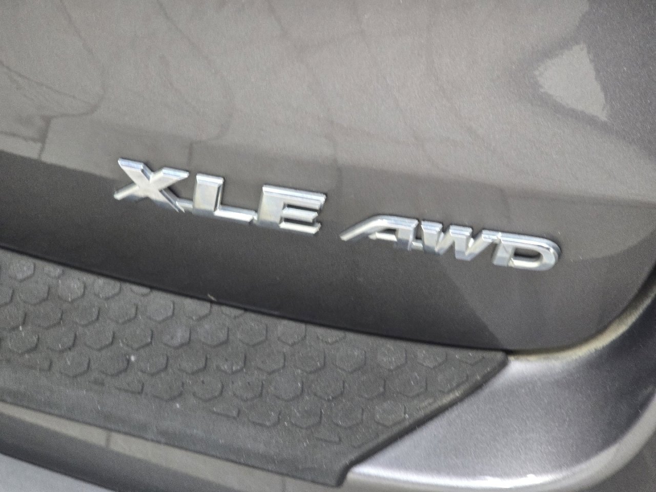 Certified 2019 Toyota Highlander XLE image 18