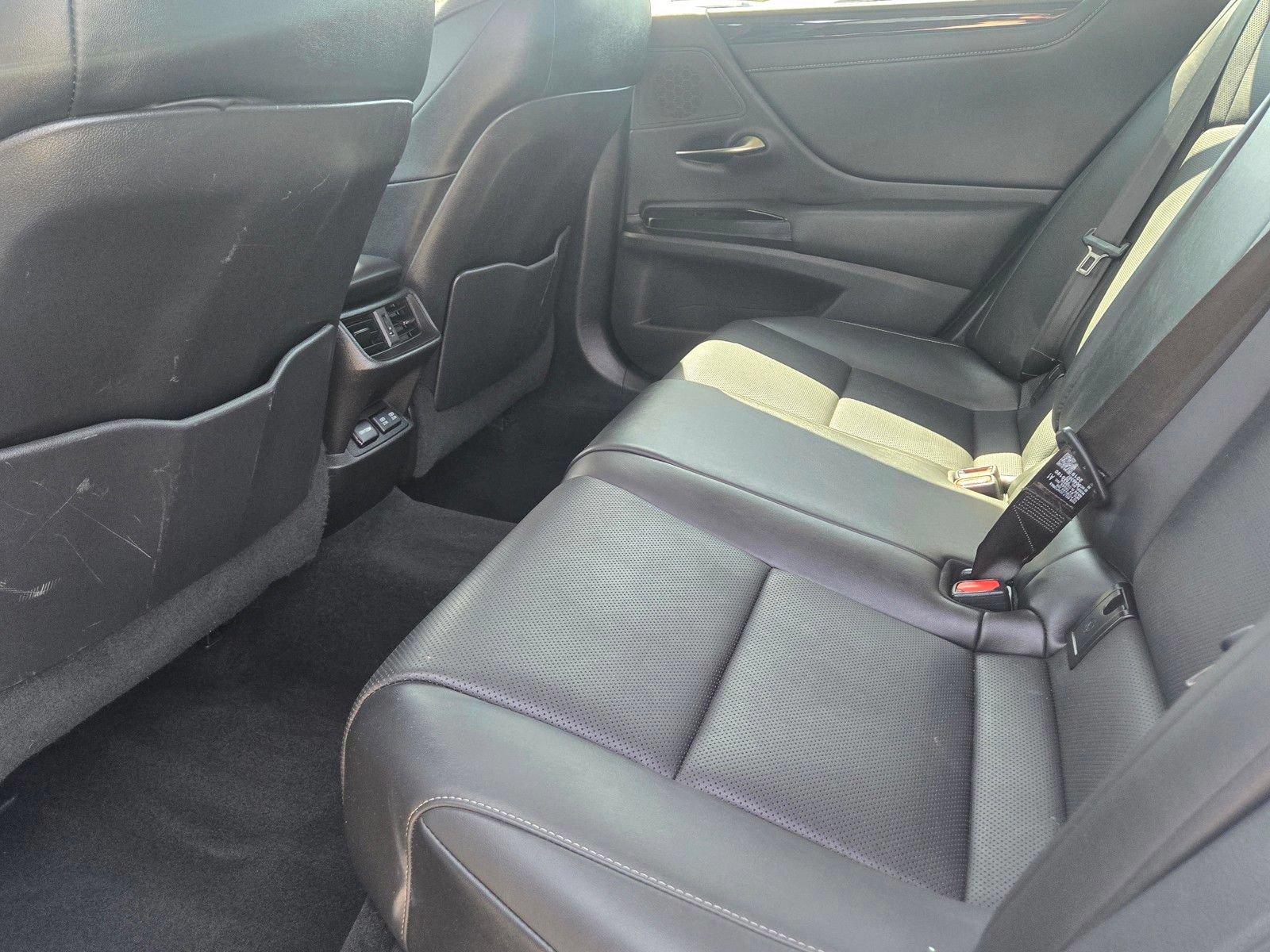 Used 2020 Lexus ES 350 w/ Premium Package FWD image 17