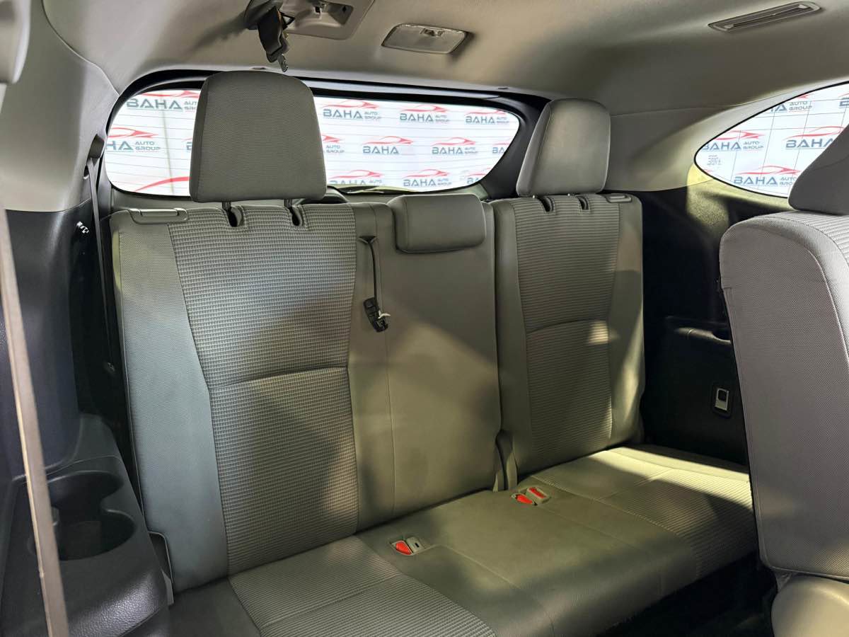 Used 2022 Toyota Highlander L FWD image 78