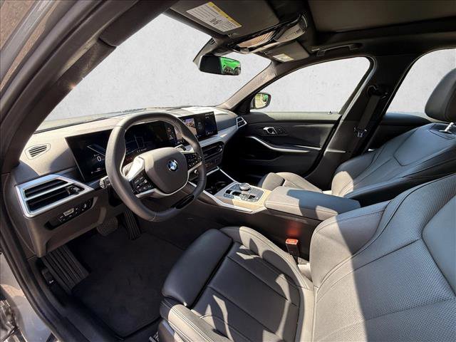 Used 2025 BMW 330i xDrive Sedan image 15
