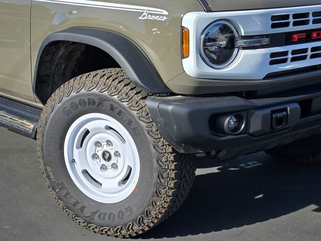 New 2026 Ford Bronco Heritage Edition image 9