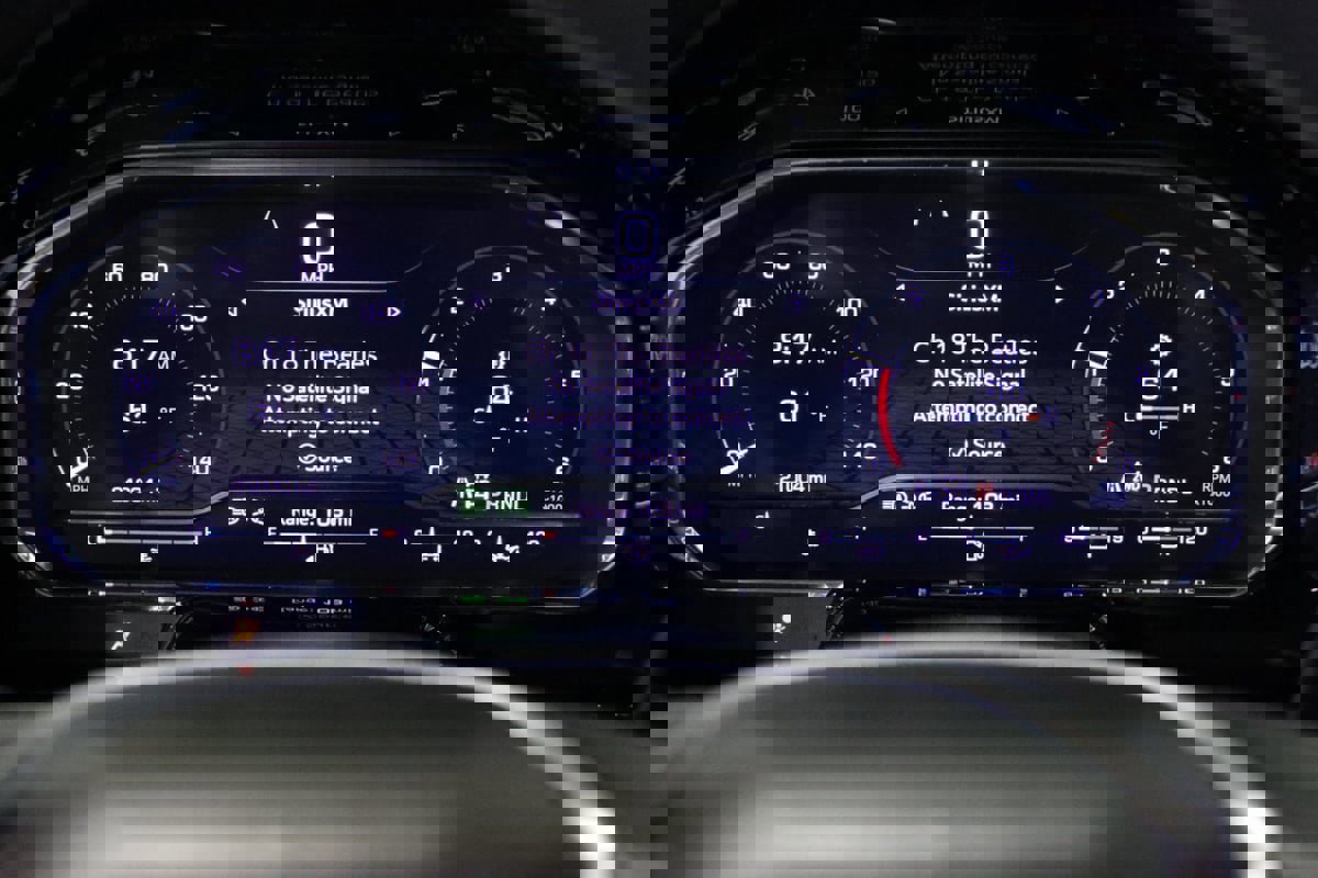 Used 2025 GMC Sierra 2500 SLE w/ SLE Convenience Package image 46