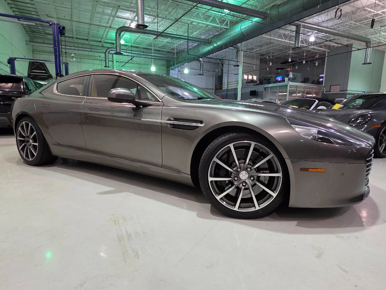 Used 2015 Aston Martin Rapide S image 53