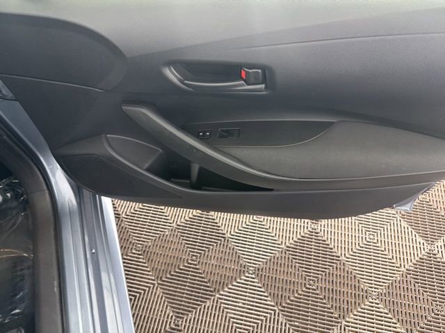 Used 2022 Toyota Corolla LE image 21