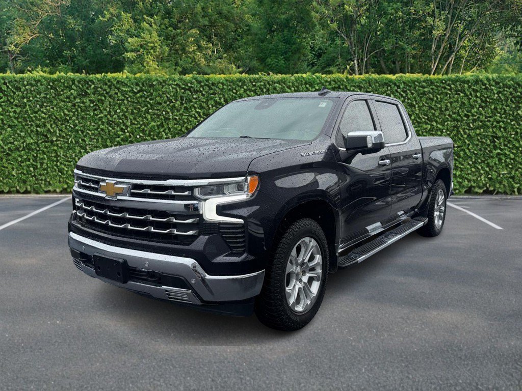Used 2023 Chevrolet Silverado 1500 LTZ AWD/4WD image 8