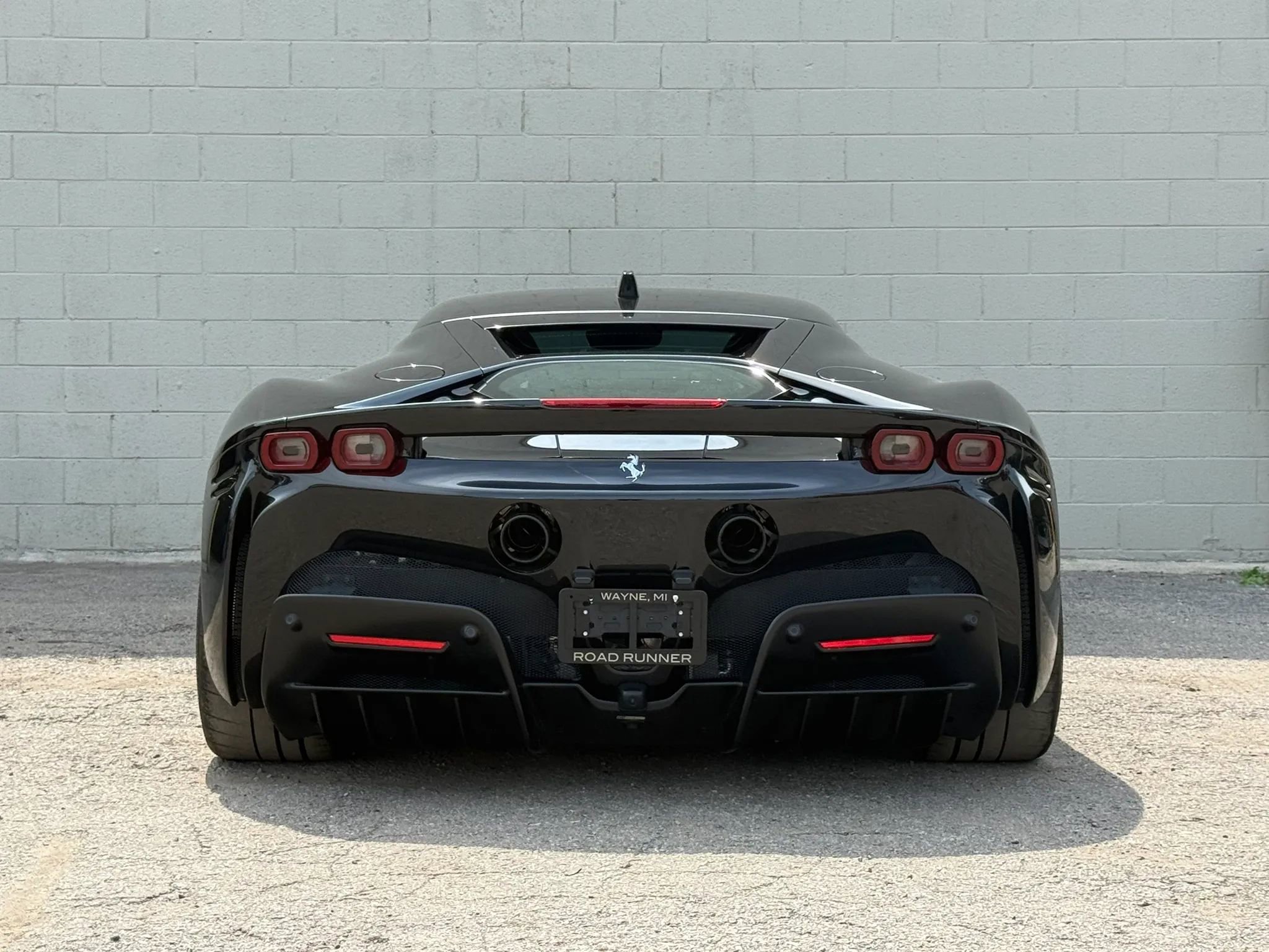 Used 2021 Ferrari SF90 Stradale AWD/4WD image 16