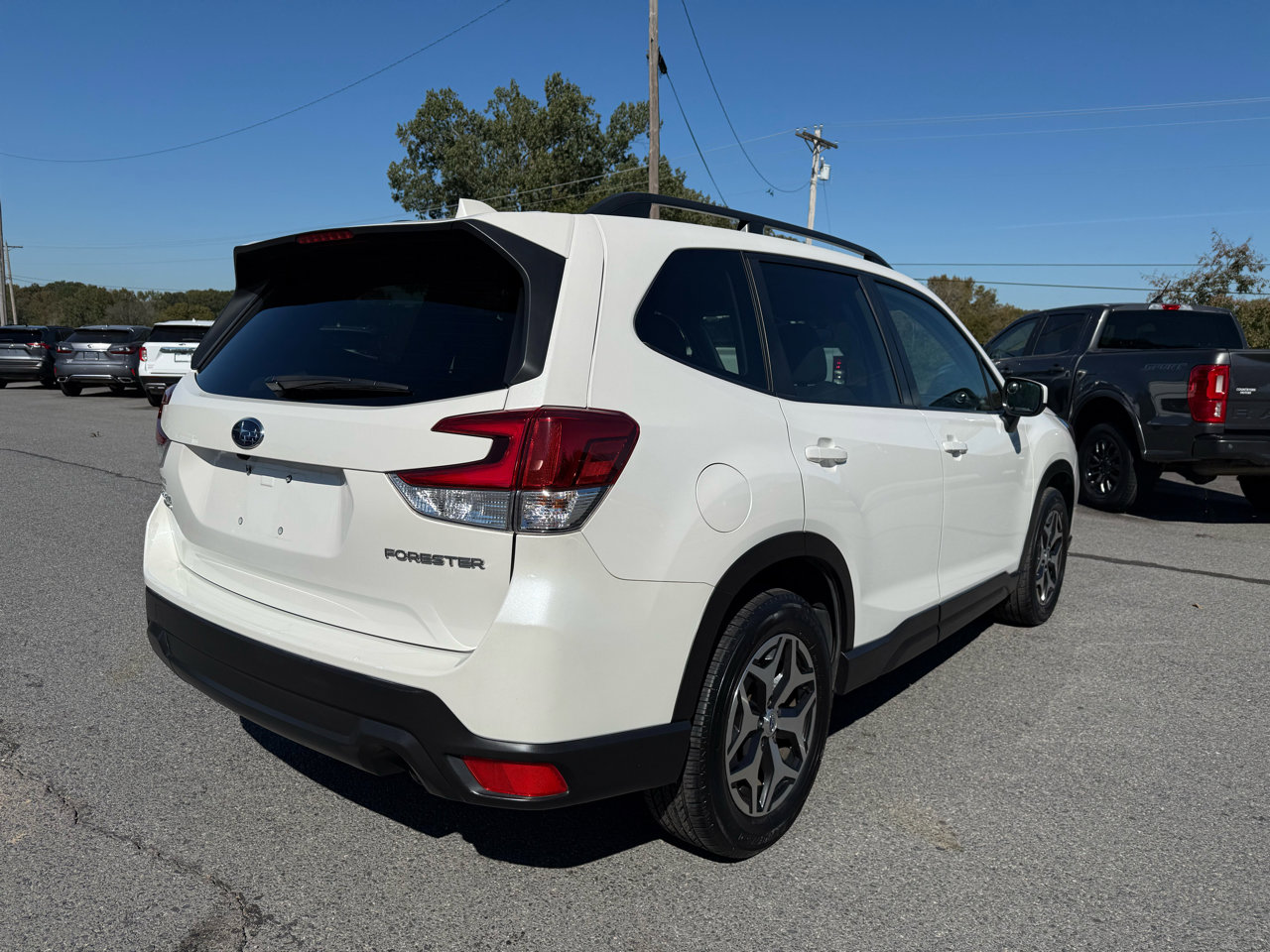 Used 2021 Subaru Forester Premium image 6