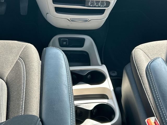 Used 2023 Chrysler Voyager LX FWD image 18