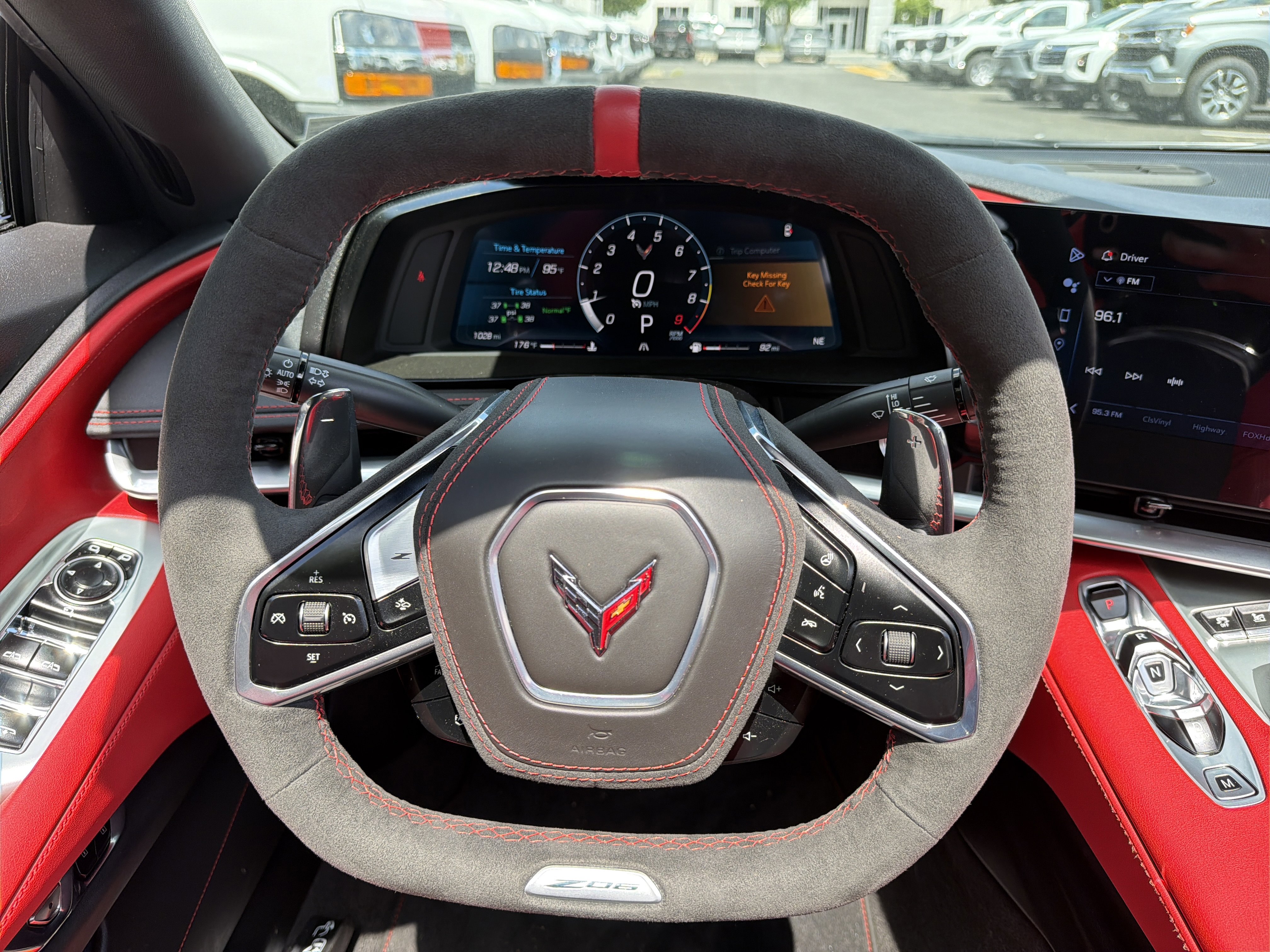 Used 2025 Chevrolet Corvette Z06 RWD image 18