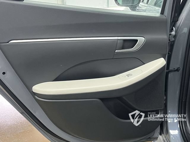 Used 2025 Hyundai Sonata SEL FWD image 18