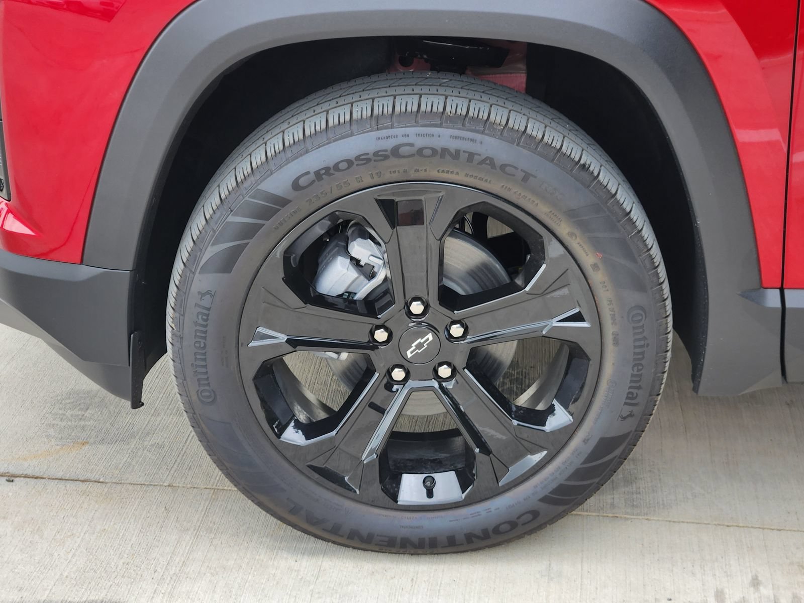 New 2027 Chevrolet Equinox LT w/ Midnight Edition FWD image 11