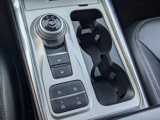 Used 2021 Ford Explorer XLT w/ Equipment Group 202A image 12