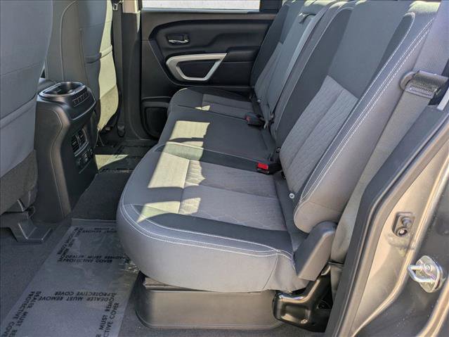 Used 2023 Nissan Titan SV w/ SV Convenience Package image 16