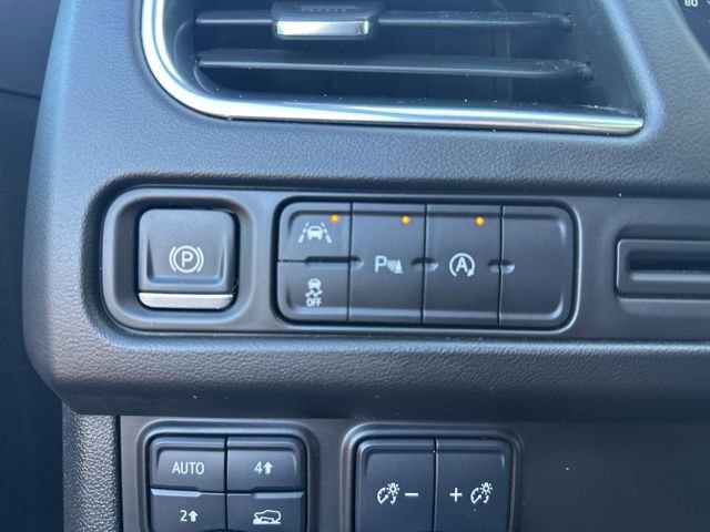 Used 2024 Chevrolet Tahoe LT image 28