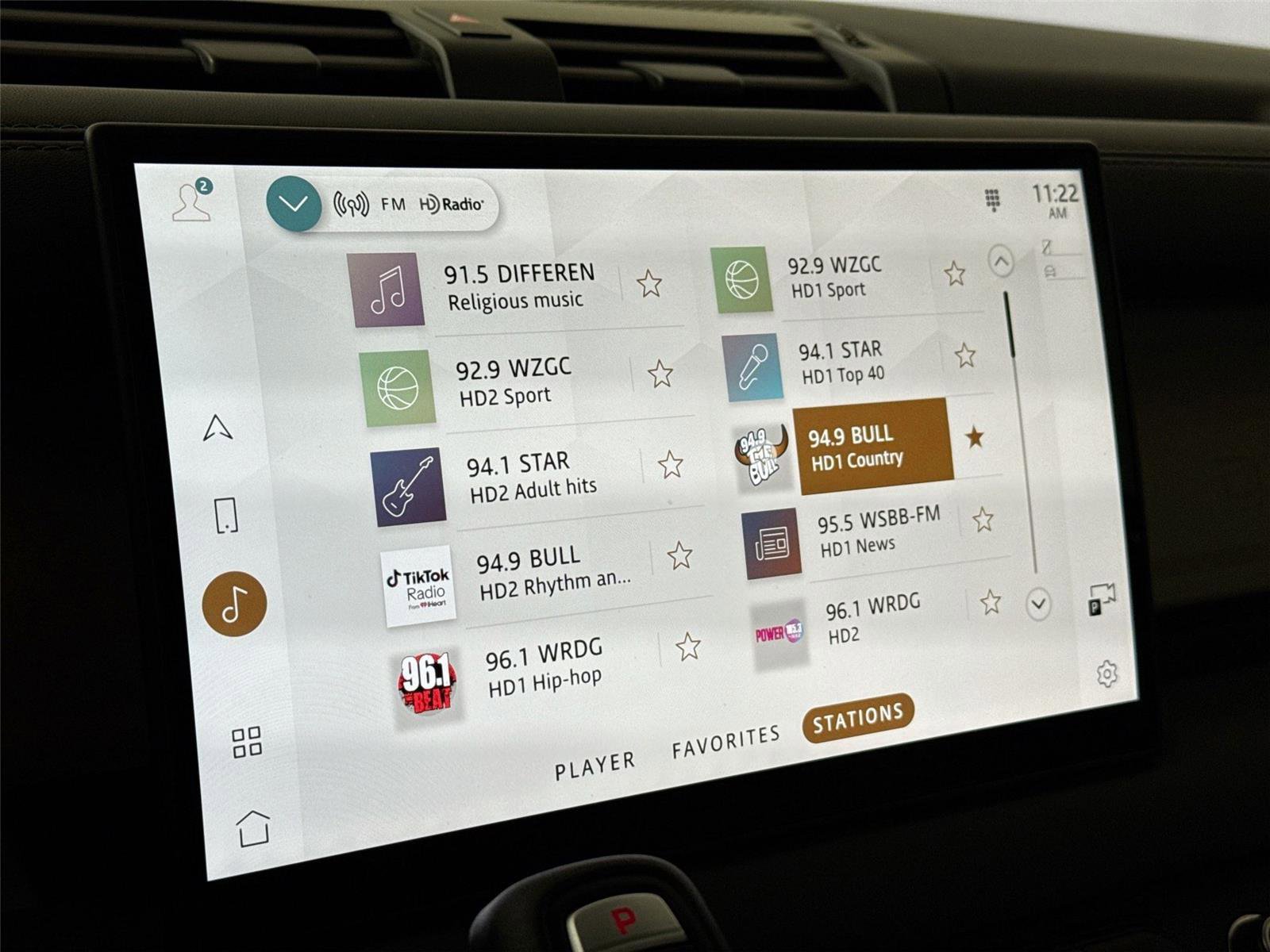 Used 2025 Land Rover Defender 110 X-Dynamic SE image 23