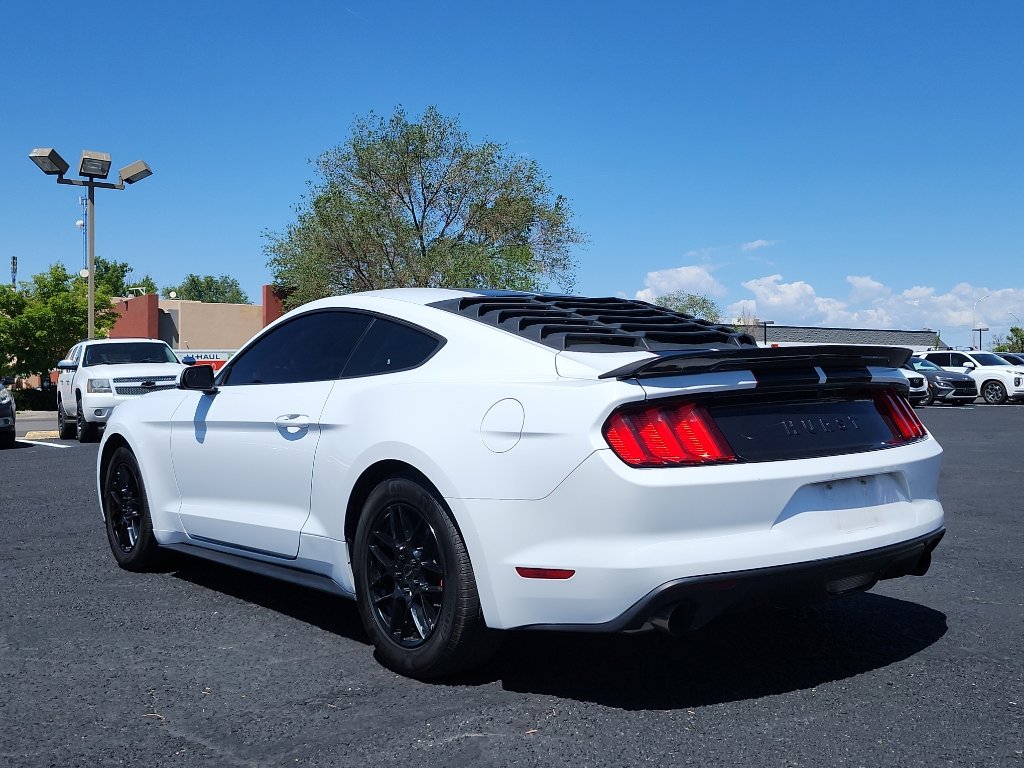 Used 2015 Ford Mustang Coupe RWD image 8