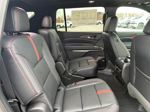 New 2026 Chevrolet Traverse RS w/ LPO, Floor Liner Package image 15