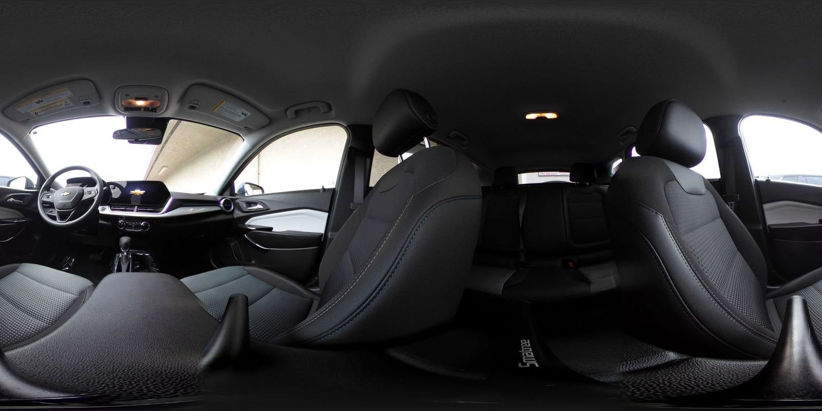 Used 2025 Chevrolet Trax LT image 40