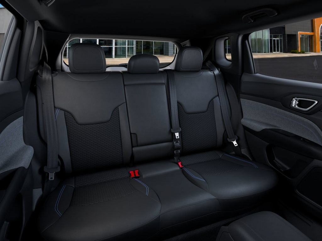 New 2026 Jeep Compass Latitude AWD/4WD image 15