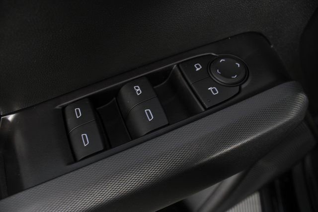 New 2026 GMC Canyon Elevation w/ Convenience Package image 14