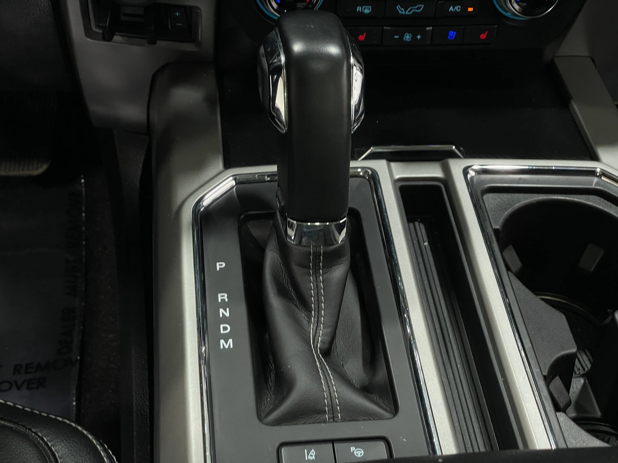 Used 2019 Ford F150 Lariat w/ Equipment Group 502A Luxury AWD/4WD image 27
