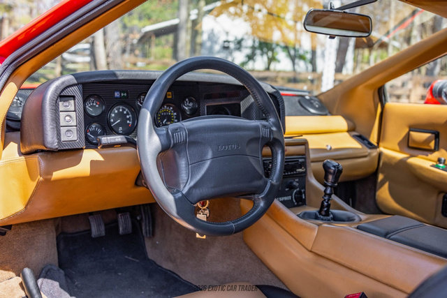 Used 1991 Lotus Esprit SE image 31