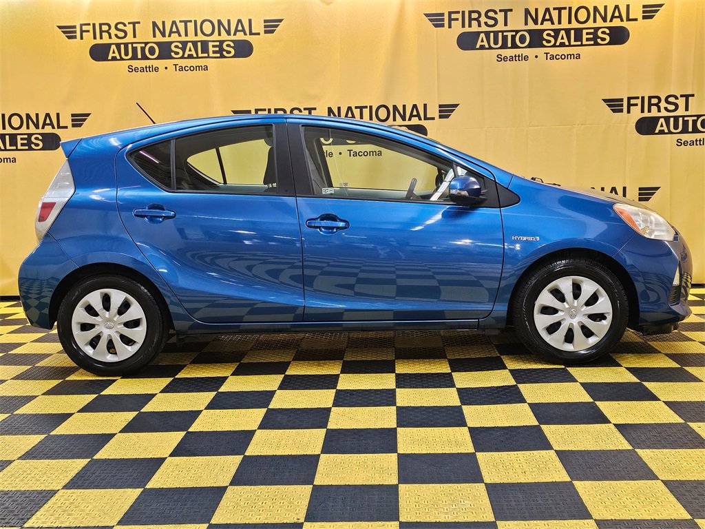 Used 2013 Toyota Prius C Two image 2
