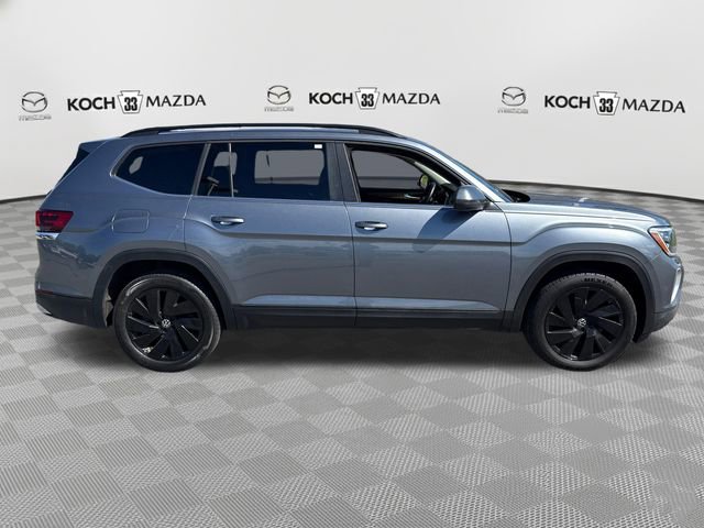 Used 2024 Volkswagen Atlas SE AWD/4WD image 8
