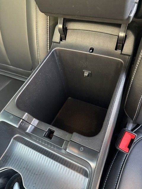 Used 2025 Jeep Grand Cherokee Limited w/ Black Appearance Package image 20