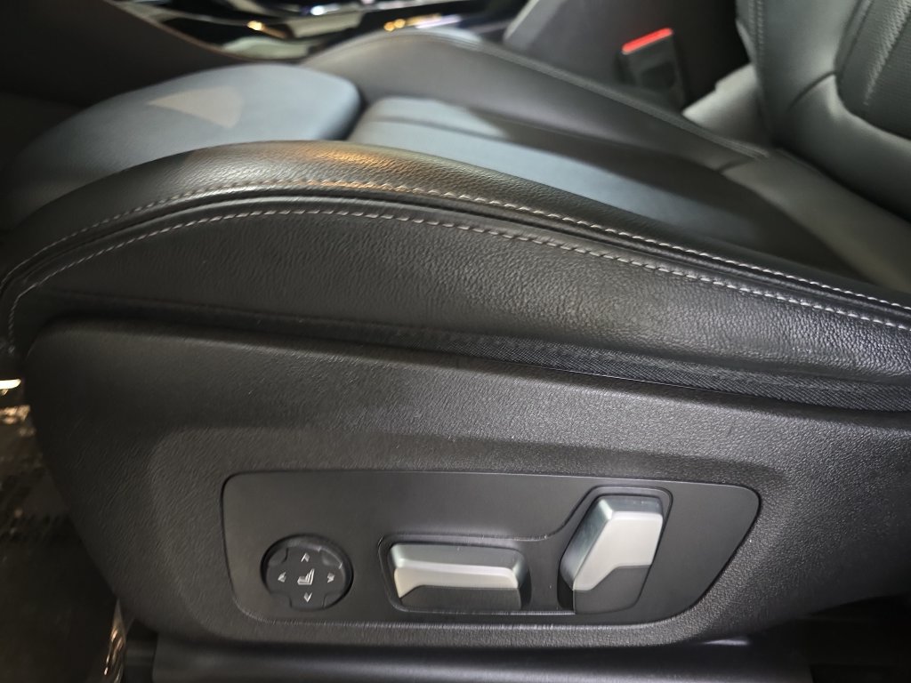 Used 2023 BMW X3 xDrive30i w/ Premium Package AWD/4WD image 28