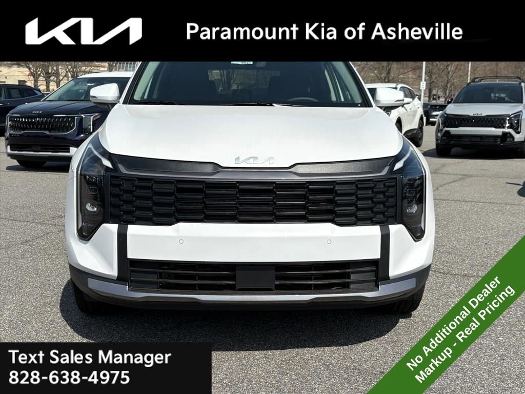 New 2026 Kia Sportage LX image 2