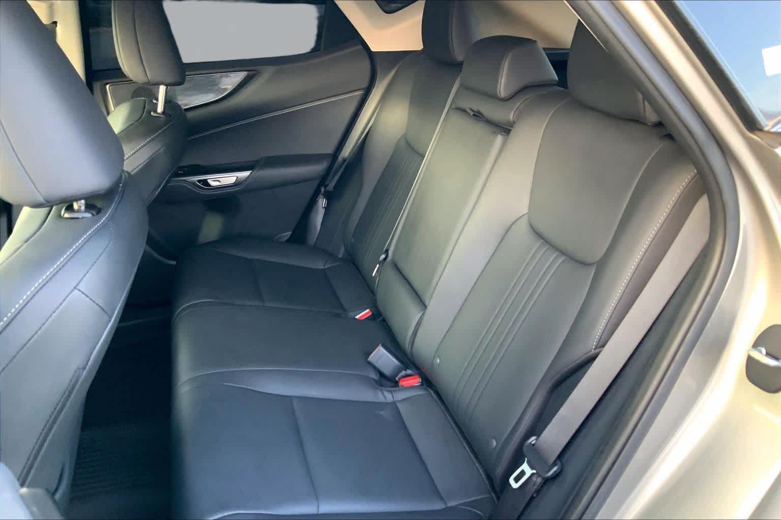 Used 2025 Lexus NX 250 FWD w/ Accessory Package (2T) image 20