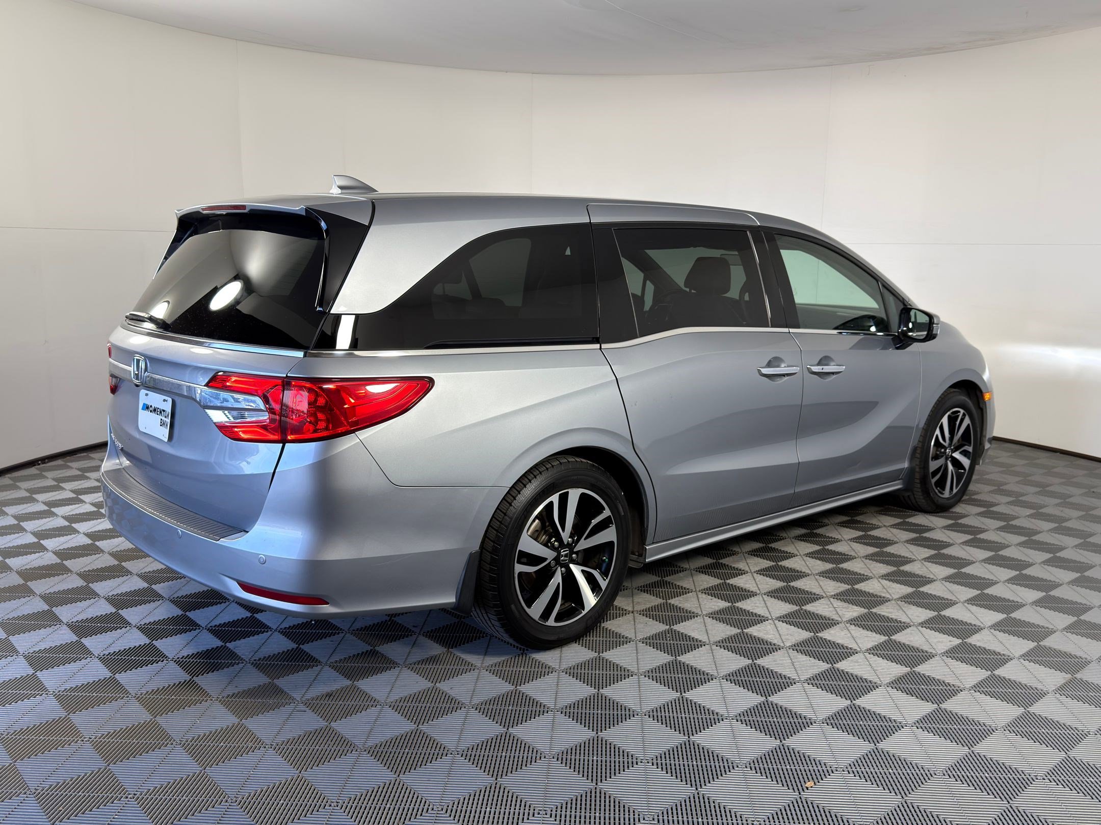 Used 2019 Honda Odyssey Elite image 7