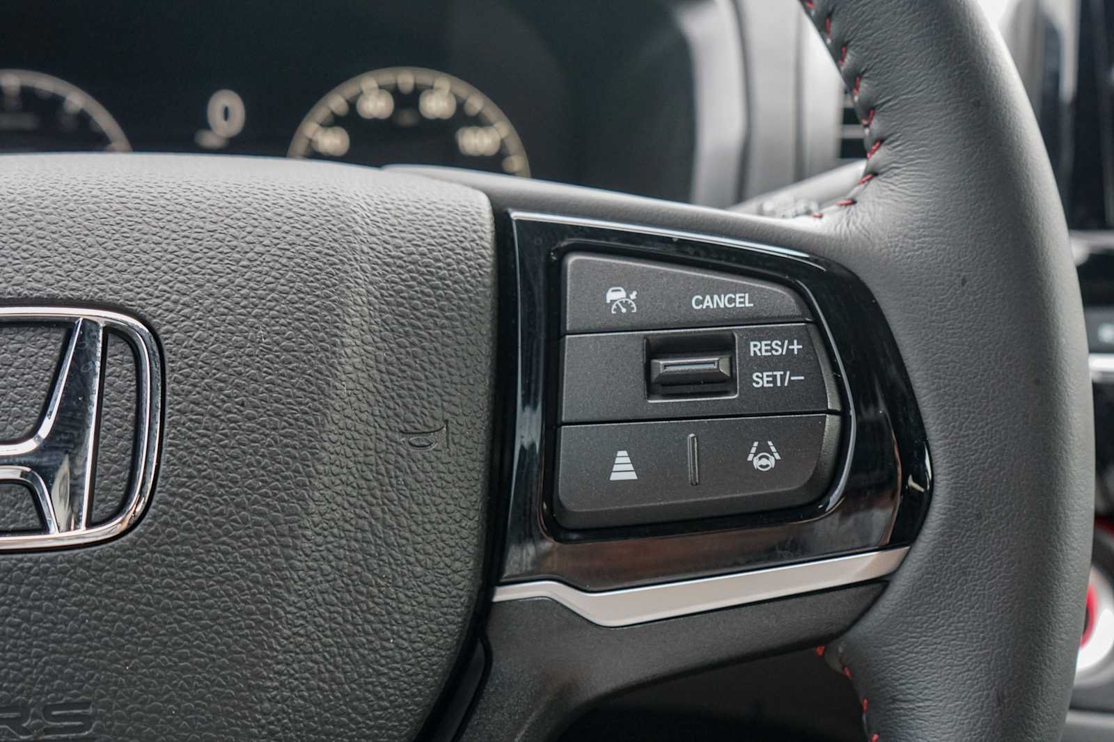 Used 2026 Honda Odyssey Sport-L image 14