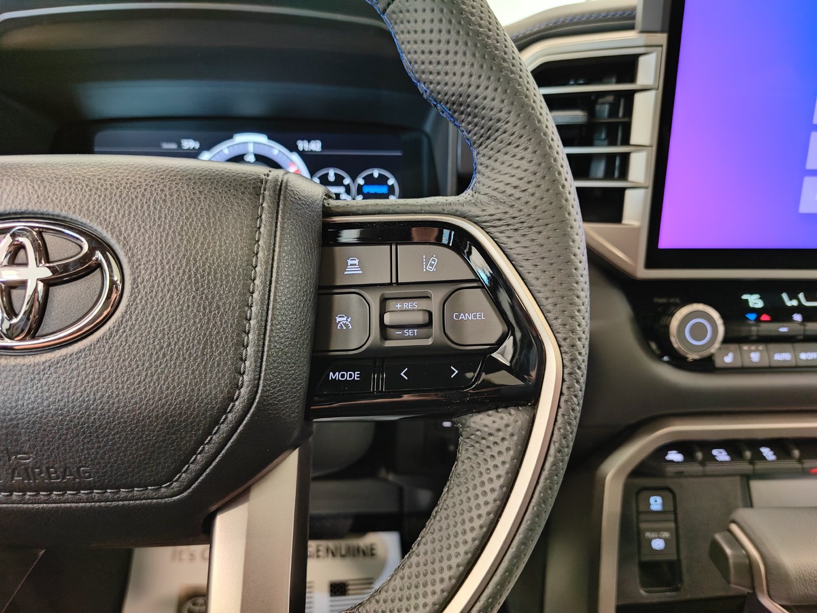 New 2026 Toyota Sequoia Platinum AWD/4WD image 29