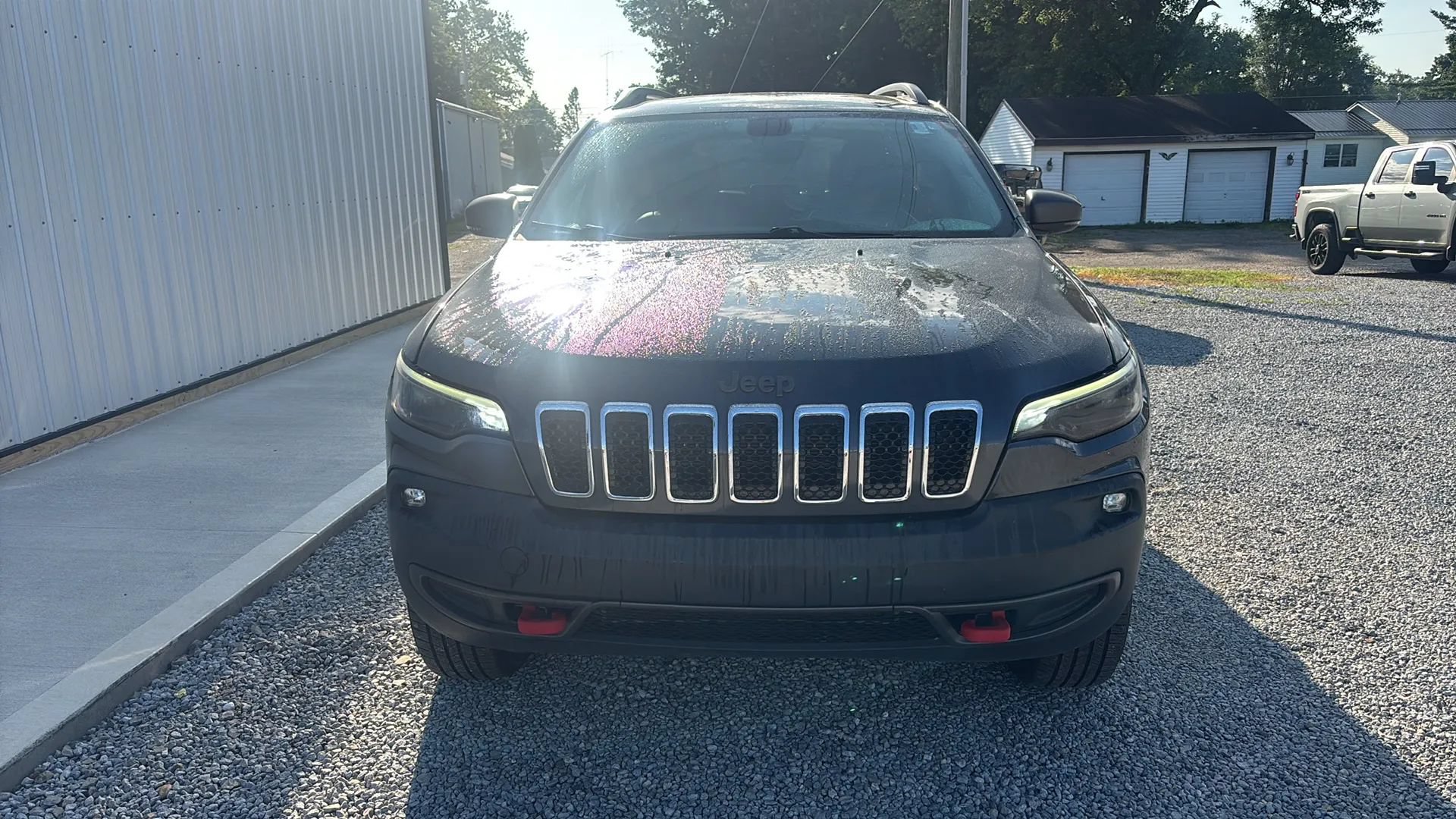 Used 2019 Jeep Cherokee Trailhawk AWD/4WD image 12